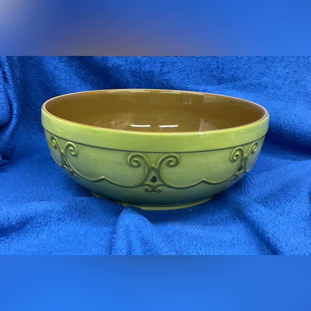 Green Serving Bowl